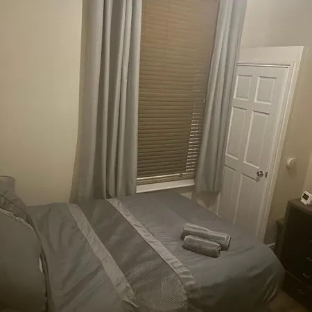 2 Jefferson House 1 Bed Serviced Town Center In Furness